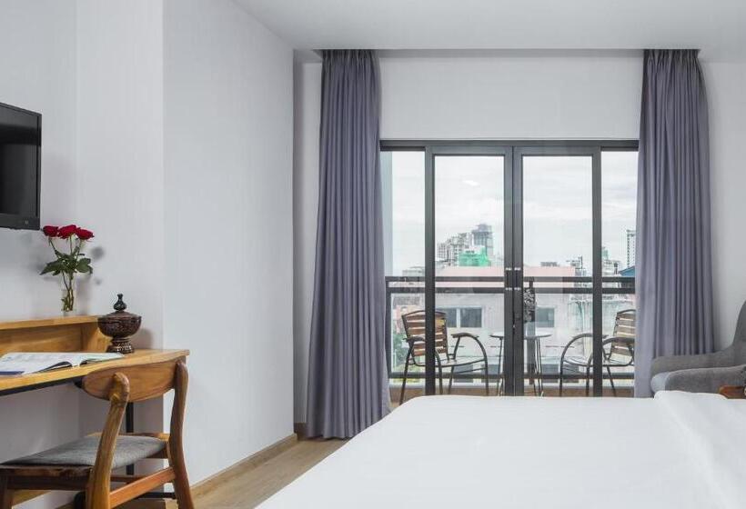 Номер Deluxe, Phnom Penh 51 Hotel & Residences