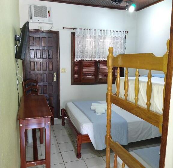 デラックスの４人部屋, Pousada Albamar Guarujá