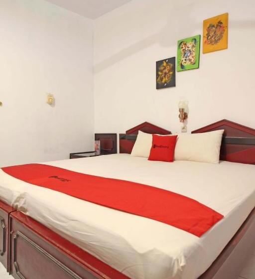 Семейный Номер, Reddoorz Near Pojok Beteng Prawirotaman