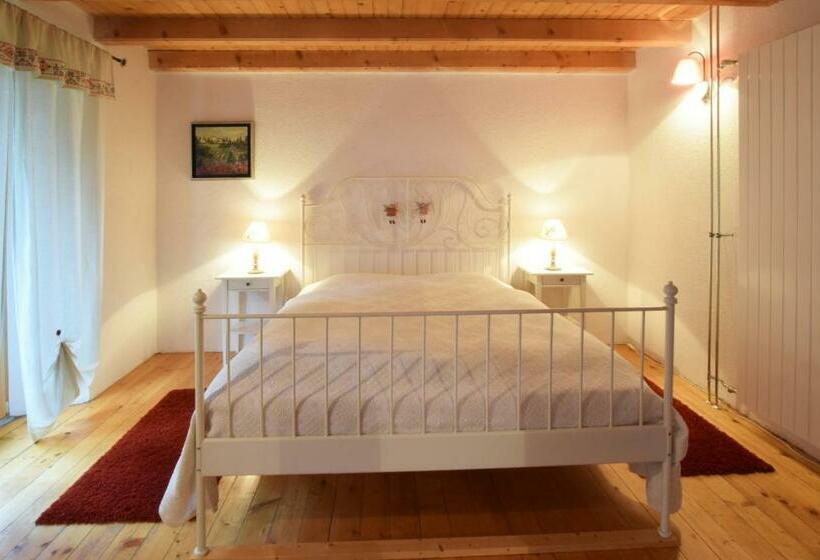 Номер Стандарт с Балконом, Relais Del Sosto