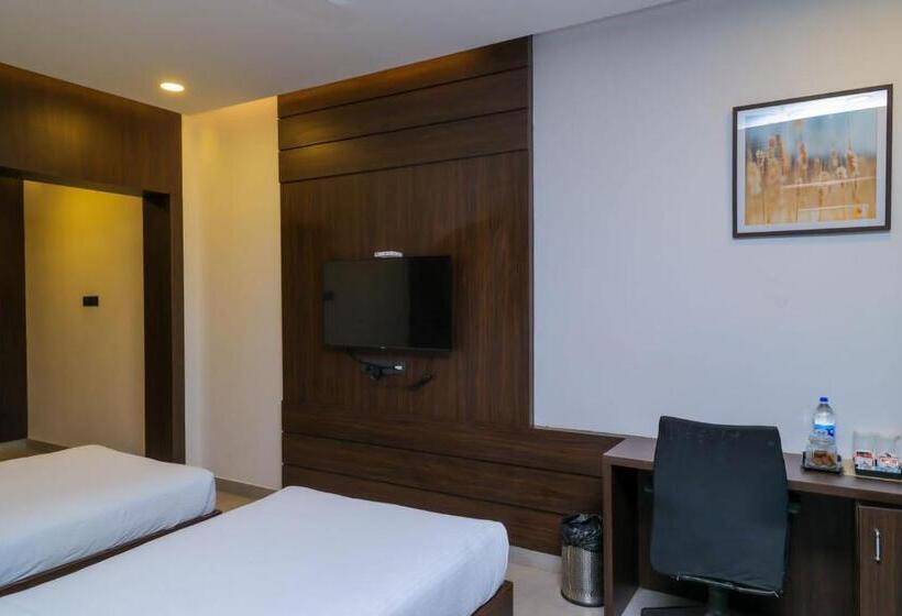 Номер Стандарт с Балконом, D Wayfarer Inn Resort