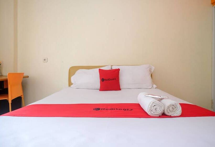 Номер Стандарт, Reddoorz @ Jalan Pramuka Manado