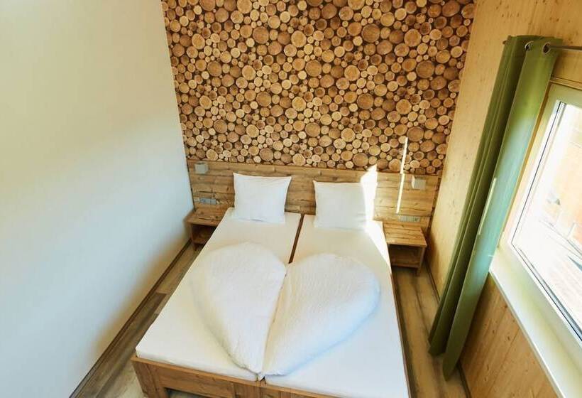 Четырехместный Номер Стандарт, Arena Hostel Allgäu