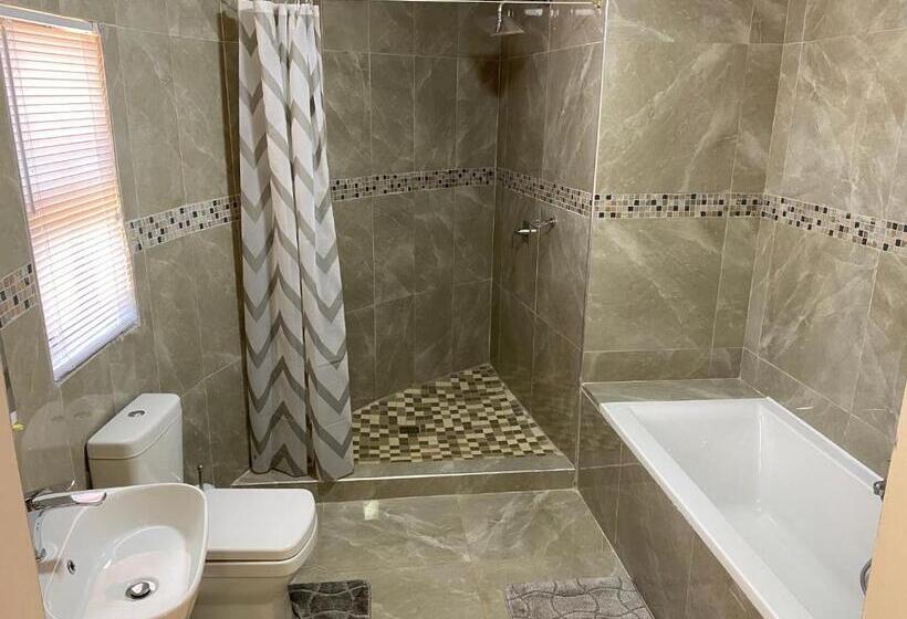 اتاق سوپریور, Empire Bed & Breakfast