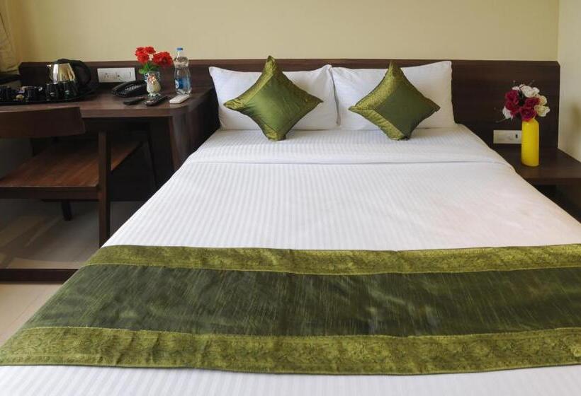 Номер Economy Индивидуальный, Treebo Balaji Residency