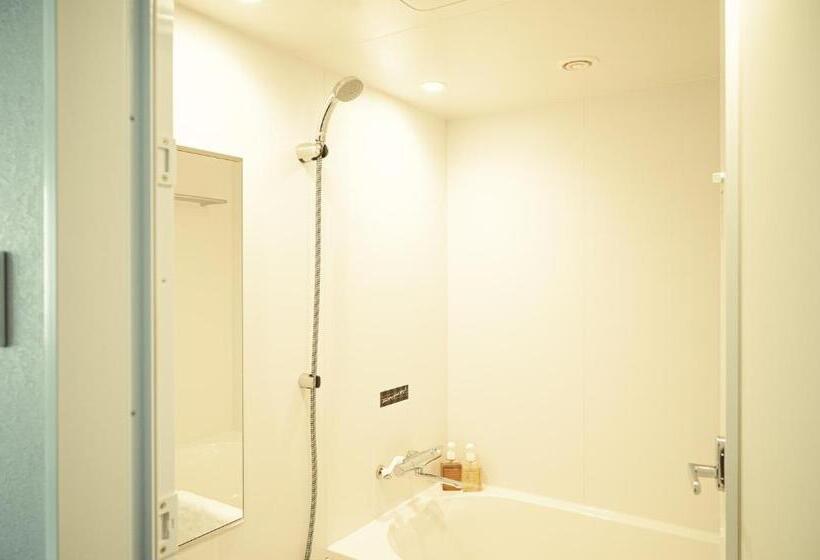 Quarto Triplo Estandar, It Osaka Shinmachi