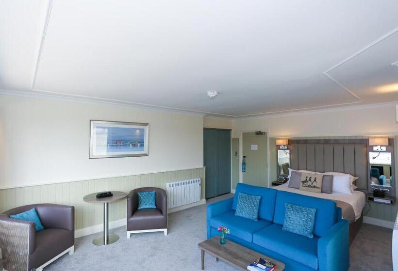 Executive Suite, Duck Bay Hotel & Restaurant