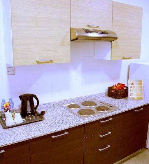 Apartamento 3 Dormitórios, ذا فيفتى ايت السالمية
