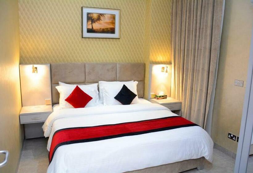 Apartamento 1 Dormitório, ذا فيفتى ايت السالمية