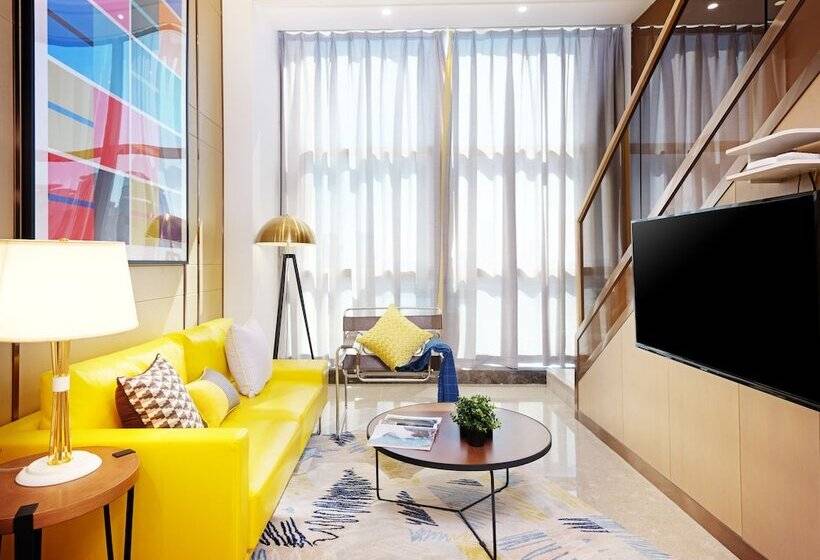 Quarto Dúplex, Royal Star Apartment