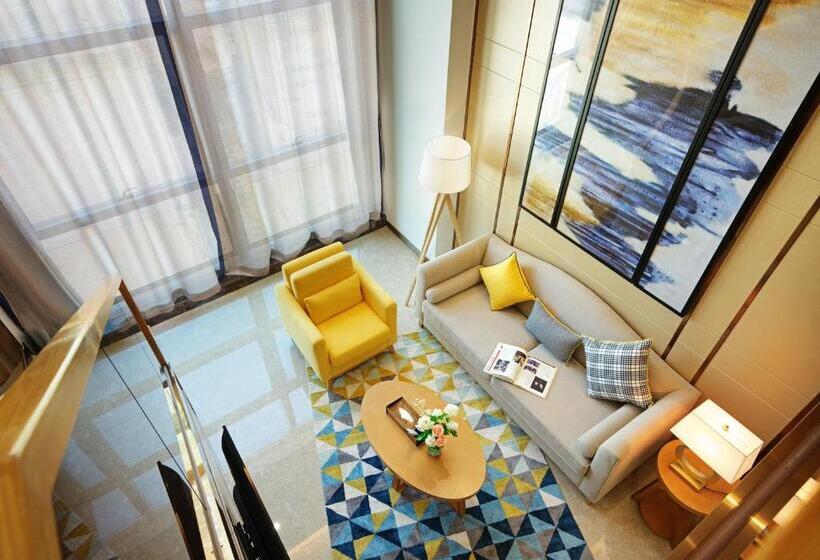 Quarto Dúplex, Royal Star Apartment