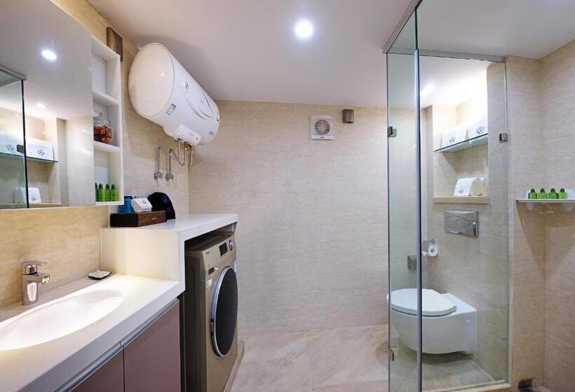 1 Bedroom Apartment Lake View, Royal Star Apartment
