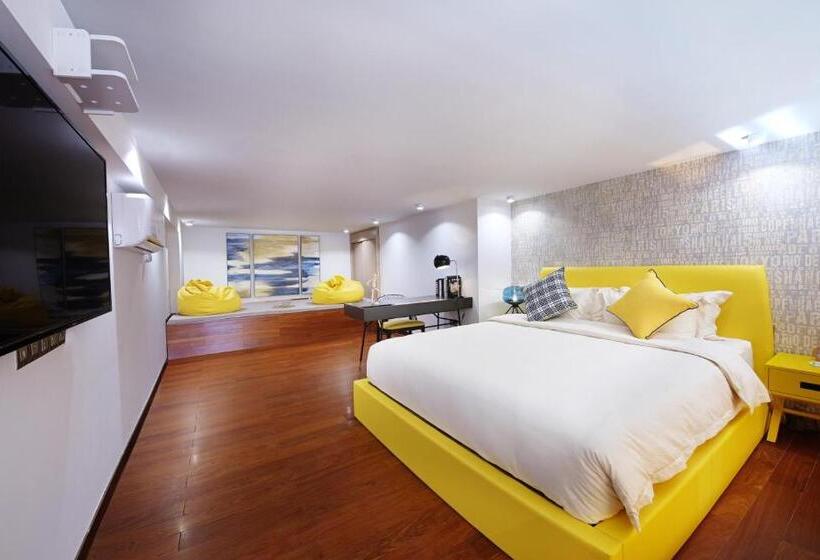 1 Bedroom Apartment Lake View, Royal Star Apartment