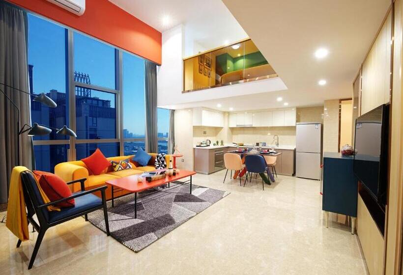 Suíte Dúplex, Royal Star Apartment
