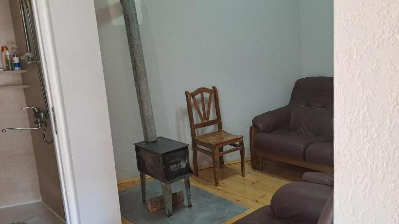 اتاق استاندارد, Guesthouse Robi