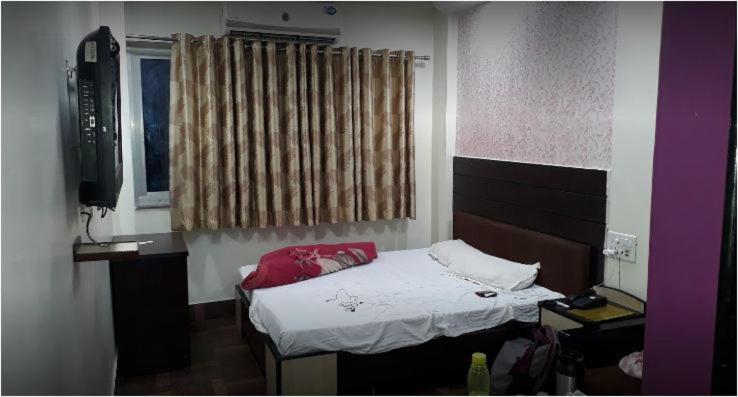 Quarto Deluxe, Vinayaka