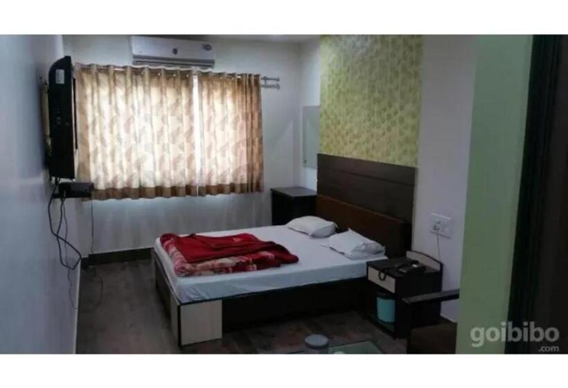 Quarto Deluxe, Vinayaka