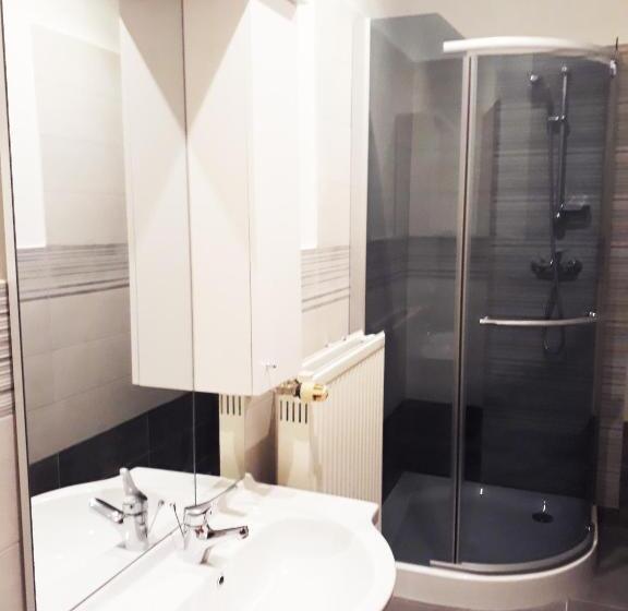 Номер Стандарт Трехместный, Hőforrás Wellness Vendégház