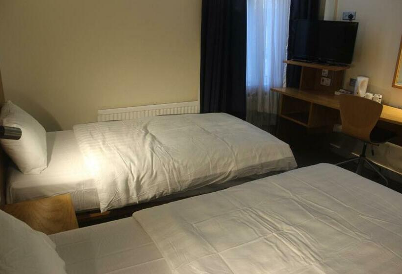 Номер Стандарт, Corona Hotel Rotherham Sheffield Meadowhall