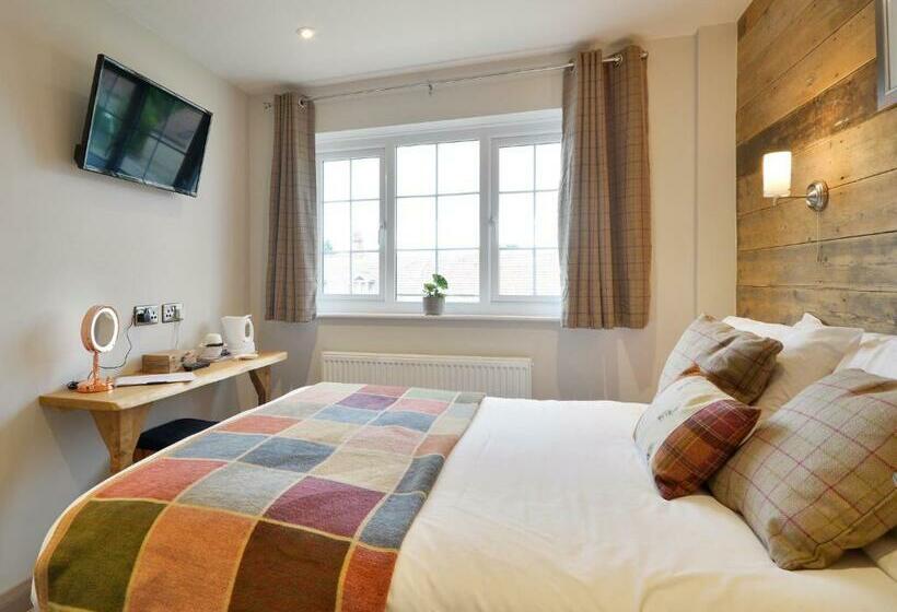 Номер Basic, The Cayley Arms Inn