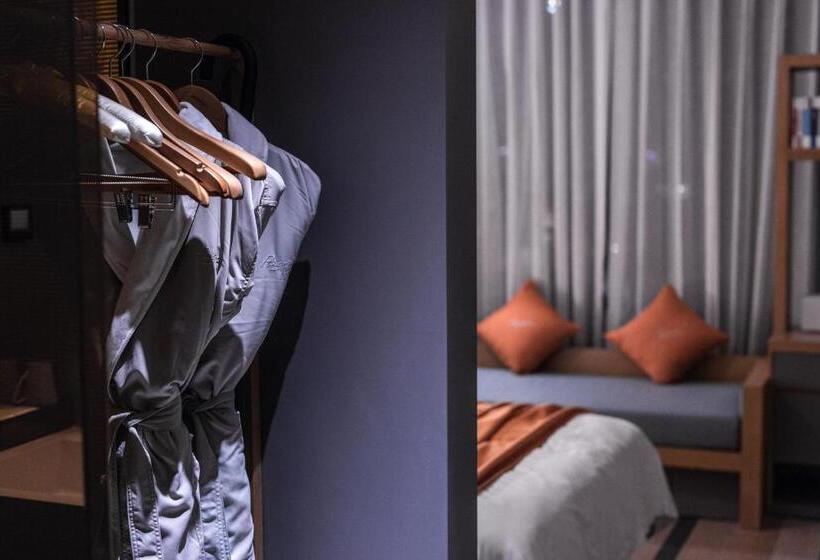 Quarto Estandar, Shang Hai Pagoda Hotels
