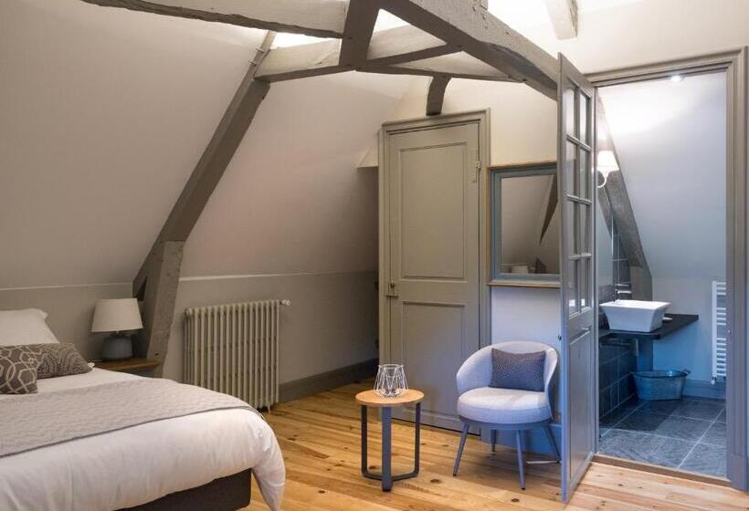 Номер Стандарт Вид на Сад, Le Relais