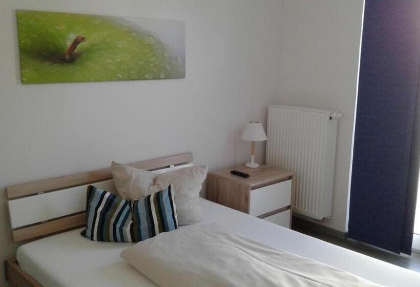 Апартаменты 2 Спальни, M24   Alle Zimmer Mit Küchenzeile