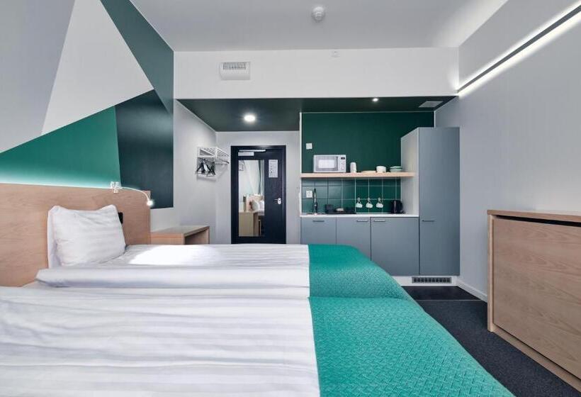 Standard Kolmen Hengen Huone, Greenstar Hotel Jyväskylä