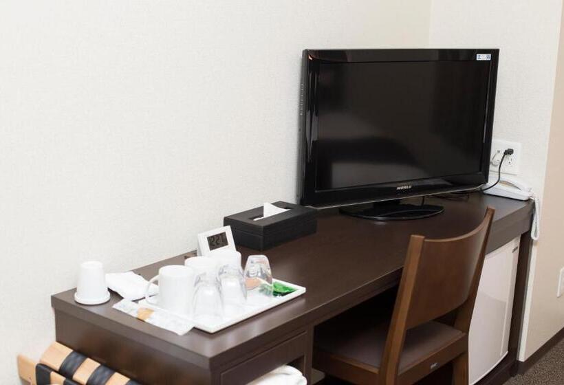 Четырехместный Номер Стандарт, Lantana Osaka