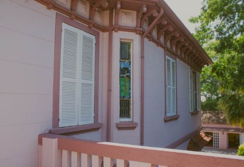 اتاق استاندارد, Vila Santa Eulalia Hostel