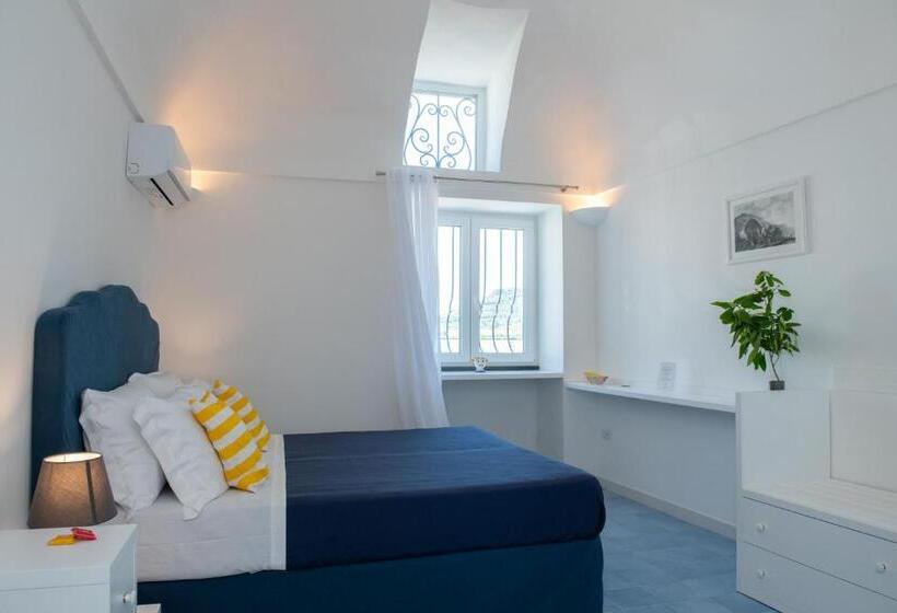 Quarto Estandar, Domus Fortunae B&b