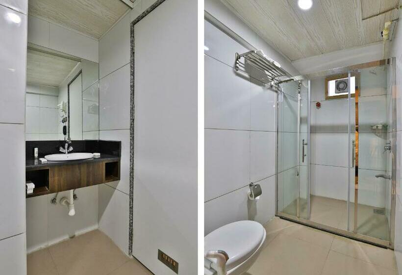 اتاق لوکس, Casa Riva