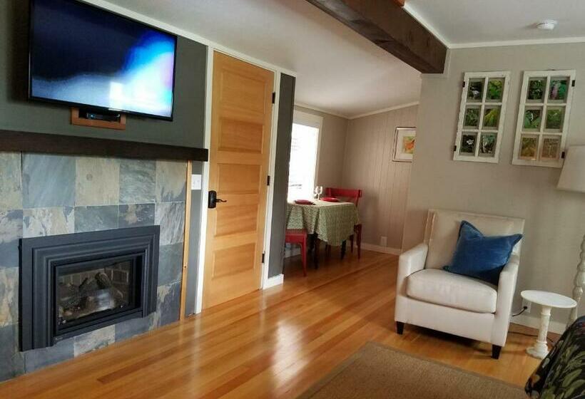 Студия Deluxe, China Creek Cottages