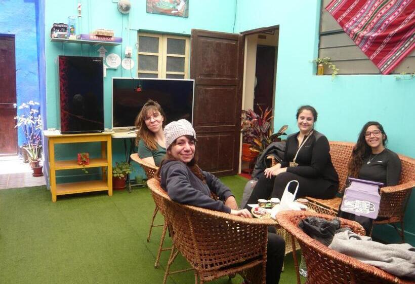 Номер Стандарт Индивидуальный Совместная Ванная, Hostel Fuentes