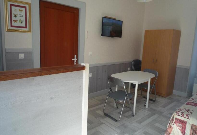 Номер Стандарт, Au Relais Du Parc De Millevaches