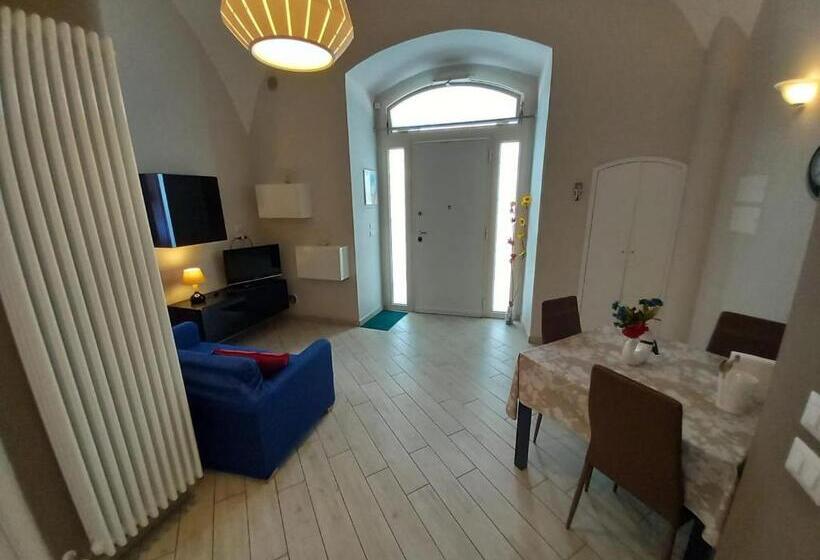 Apartamento 1 Quarto Rés-do-chão, Il Faletto