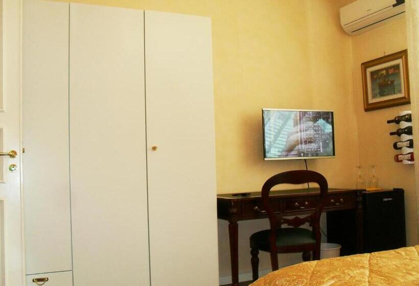 اتاق راحتی سه تخته, I 13 Cavalieri Guest House
