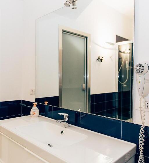 اتاق لوکس, In Vacanza A Gaeta   B&b L Elica