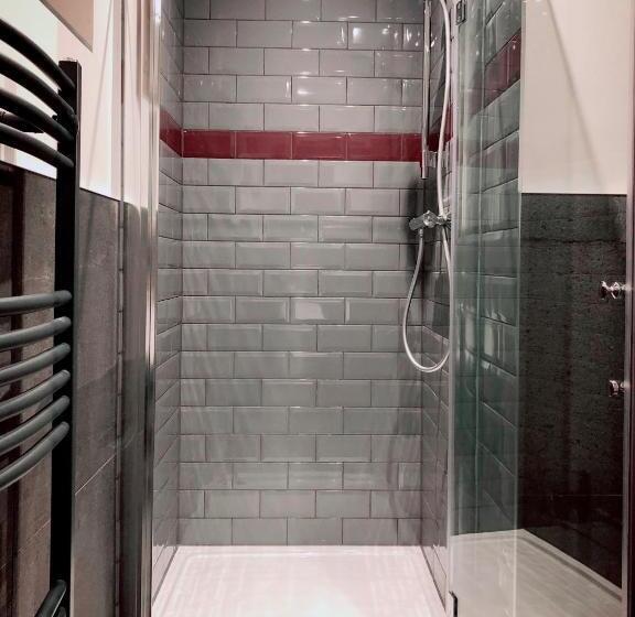 Семейный Номер, Ravenscraig Guest House