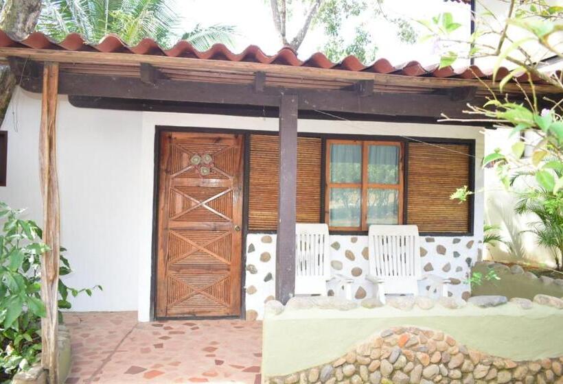 Бунгало Стандарт, La Qhia Eco Retreat