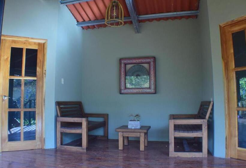 Номер Стандарт, La Qhia Eco Retreat