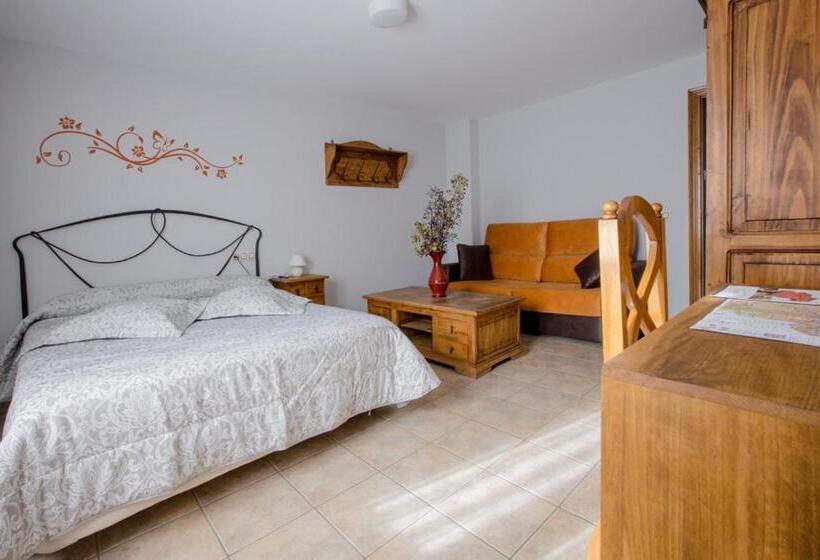 Семейный Номер, Hostal Antiguo Hospital