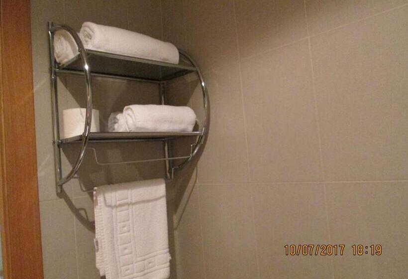 Номер Стандарт Индивидуальный, Hostal Banderas
