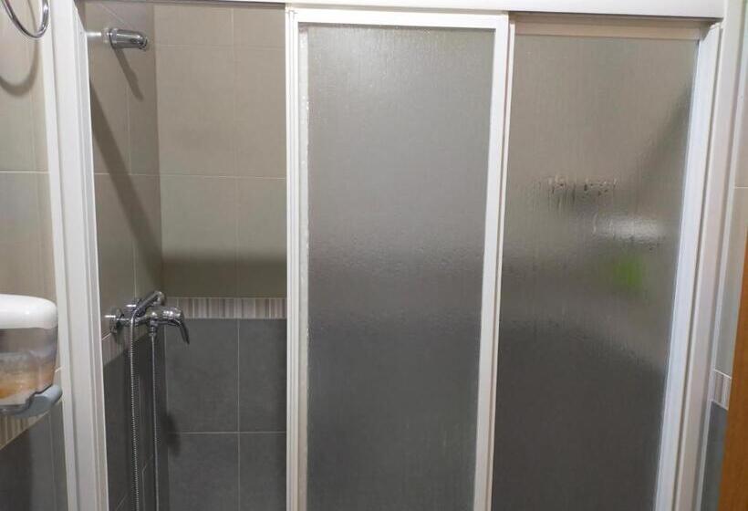 Номер Стандарт, Hostal Banderas