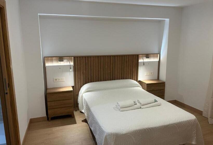 Номер Deluxe, Hostal   Restaurante Playa Azul