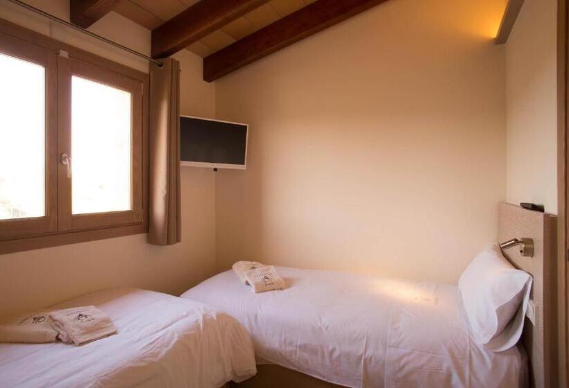اتاق استاندارد چهار تخته, Agroturismo S Arboçar
