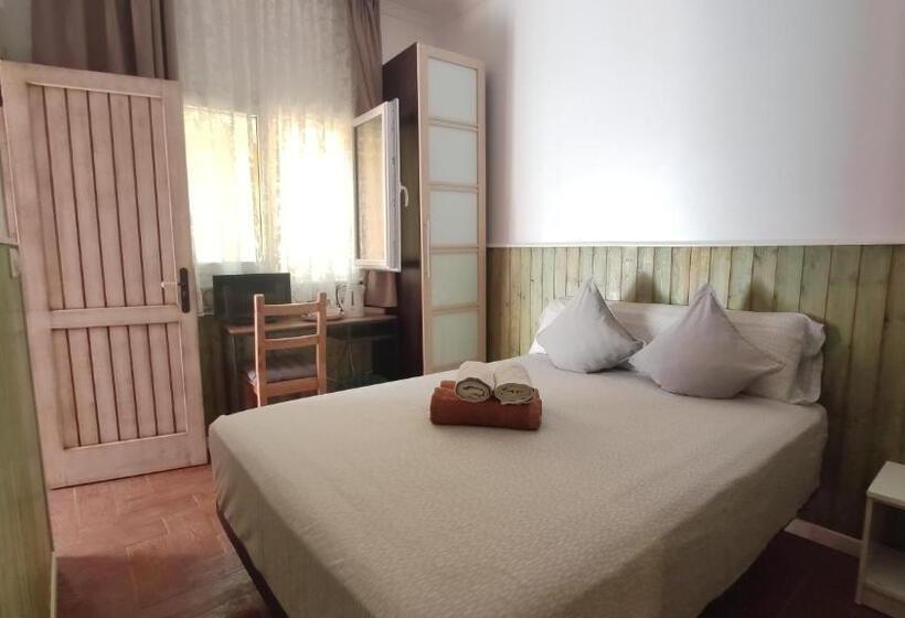 اتاق عادی, Dormir En Cádiz