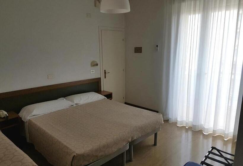 Апартаменты 1 Спальня Вид на Море с Балконом, Residence Adriana