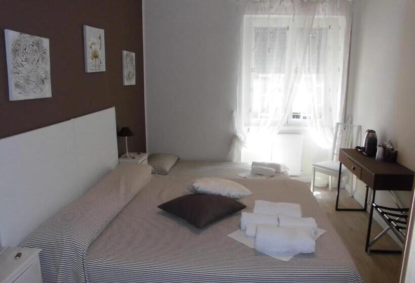 חדר סטנדרט לשלושה, Monaco Home Campaldino