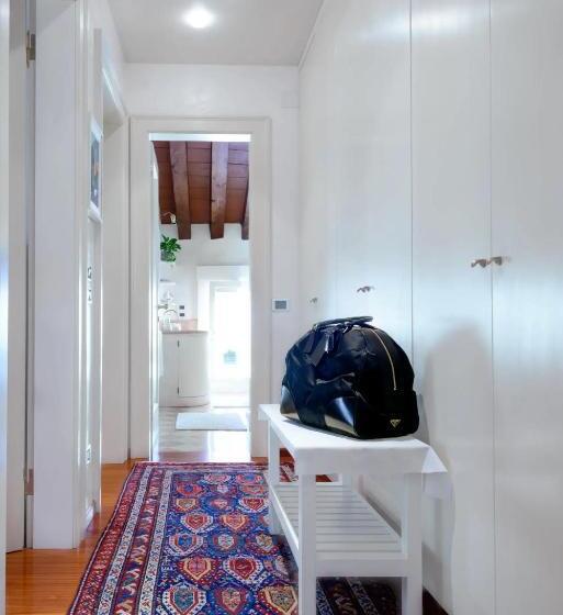 اتاق لوکس, Mini Suite Deluxe Isola Di Mezzo